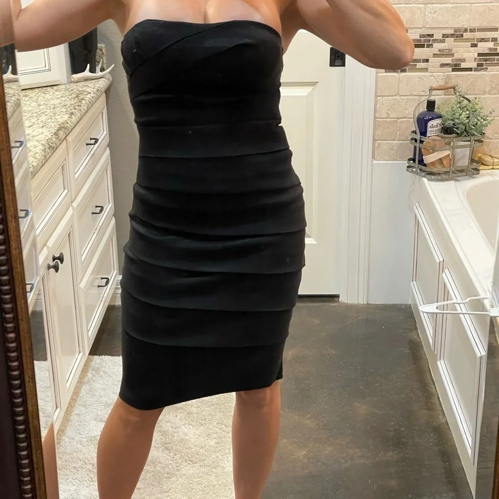 Black Strapless Cocktail Dress 🖤